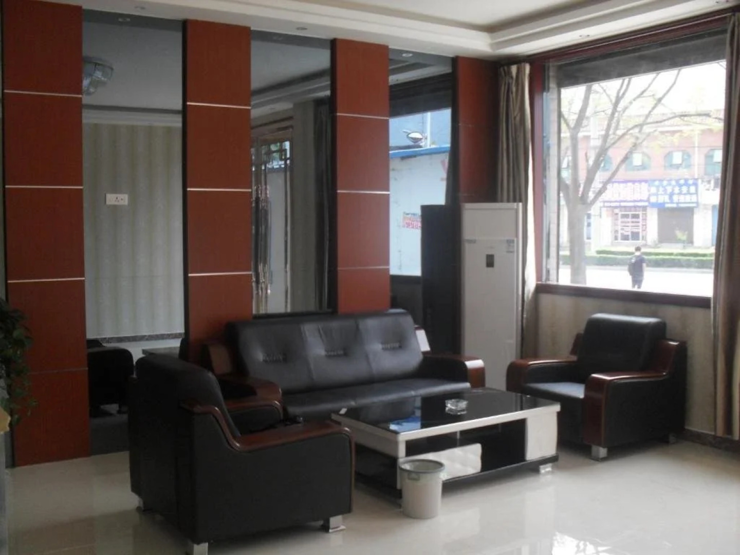 Huashan Dream Country House