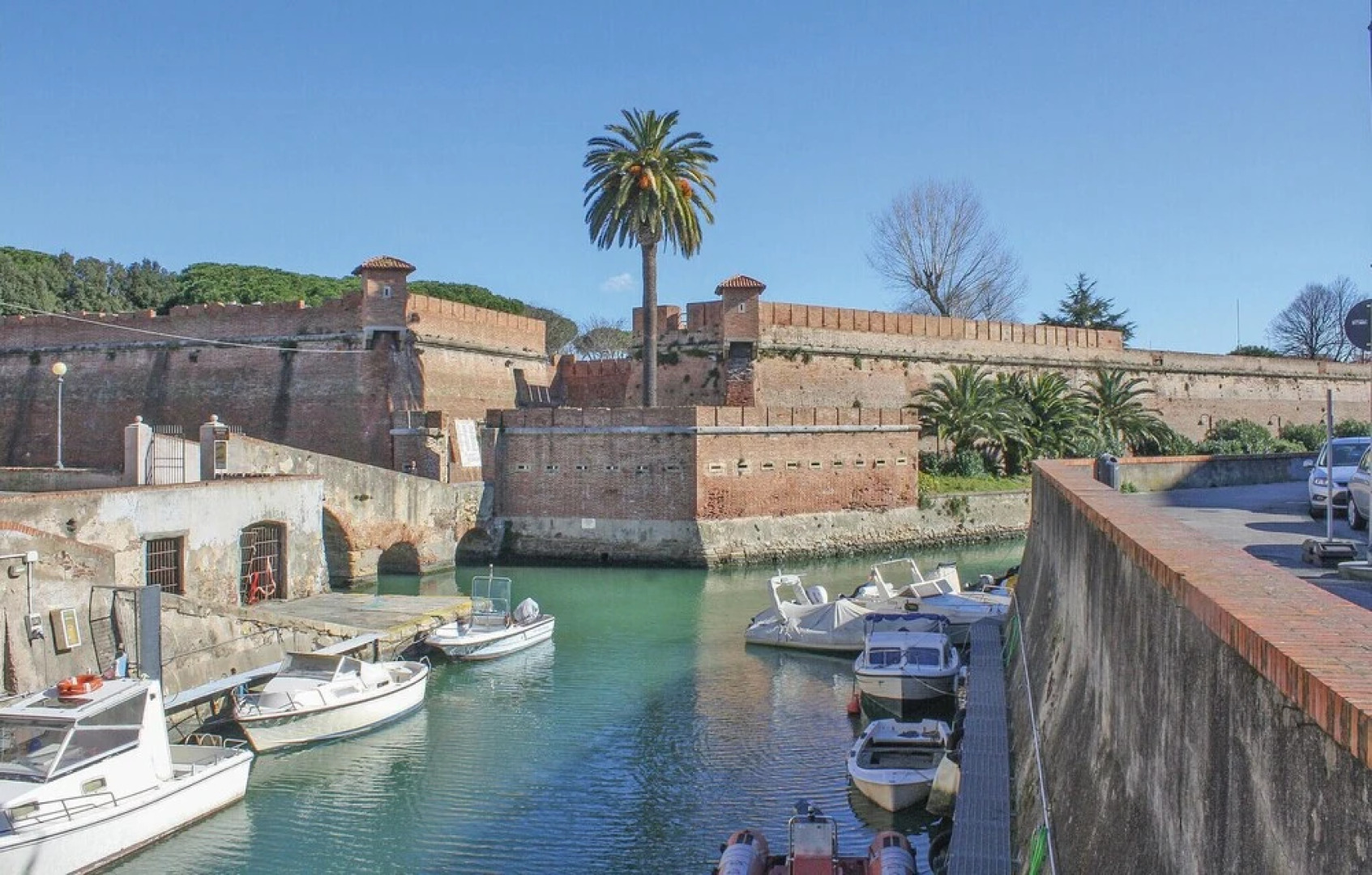 Awesome Home in Piombino With Wifi and 3 Bedrooms