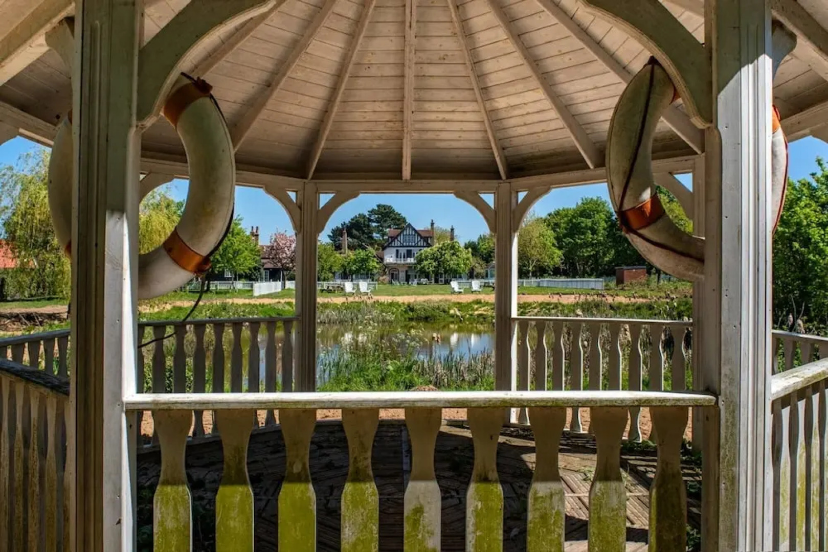 Rosetti House / 6-bed Home on Osea Island, Essex