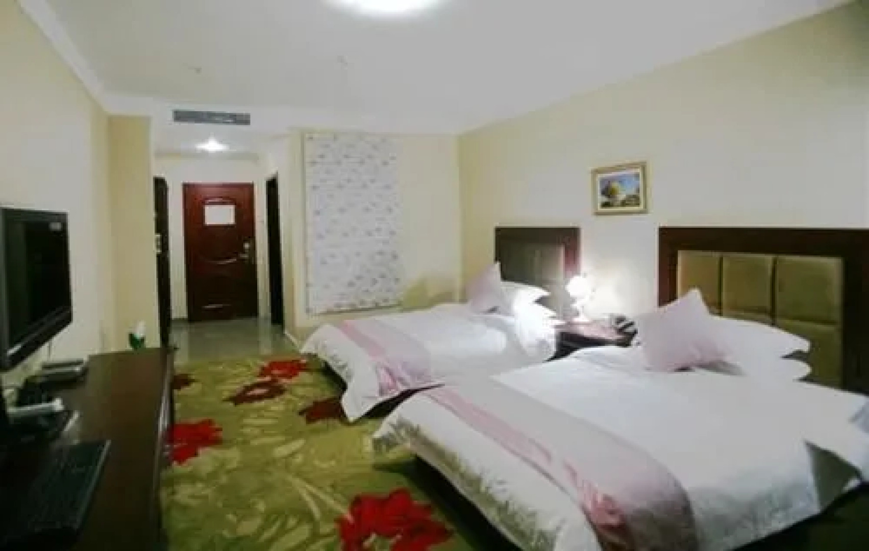 Ordos Shengshi Yangguang Hotel