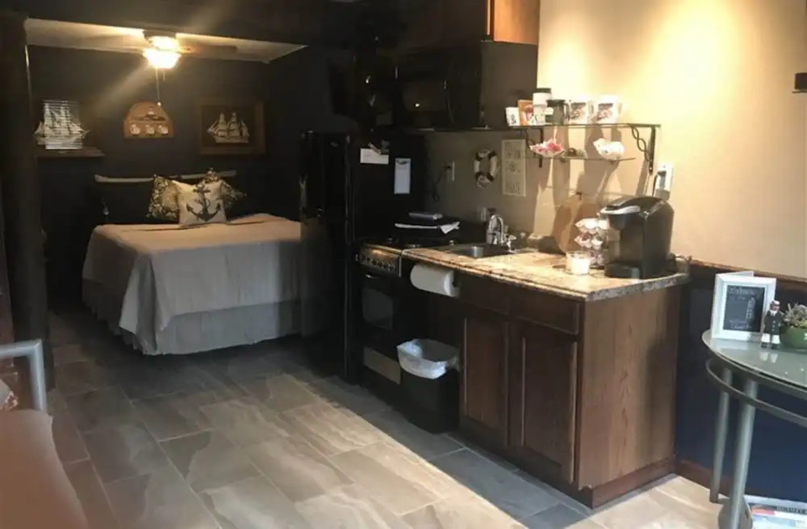 Come Friday Cottages on the Bay