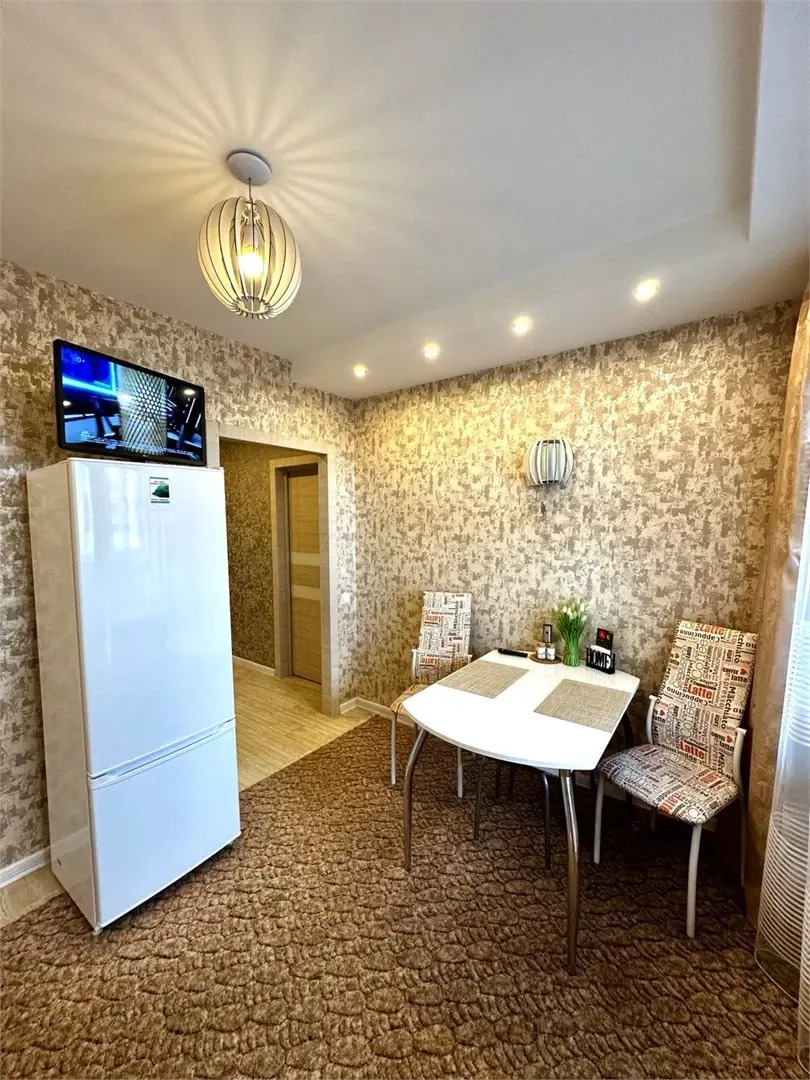 Фреш рум на улице Маршала Устинова, д.1