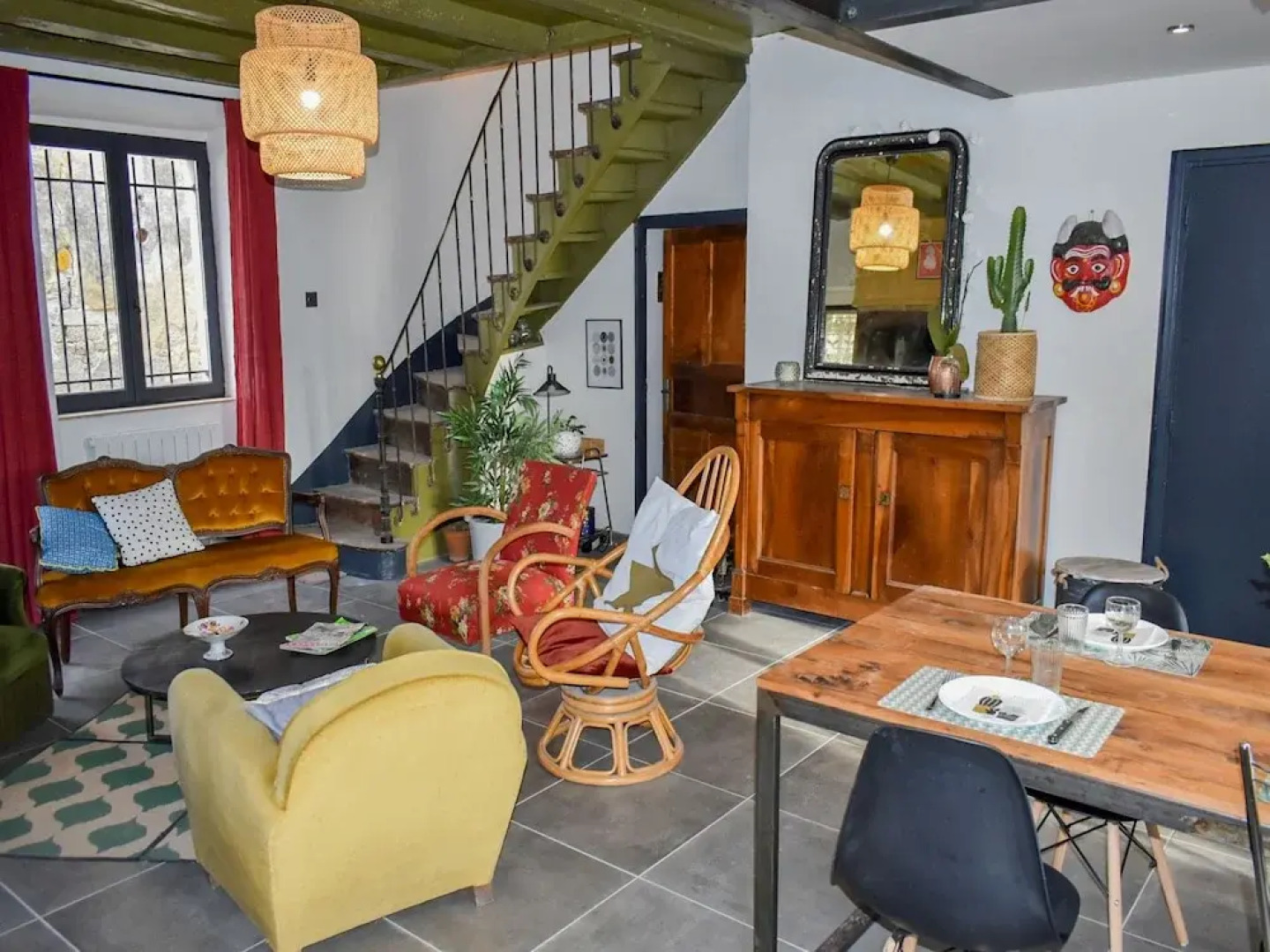 Stylish Renovated Villagehouse With Private Swimming Pool Garden and Lovely View