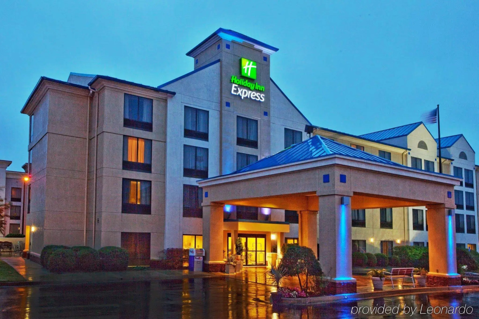 Holiday Inn Express Carrollton