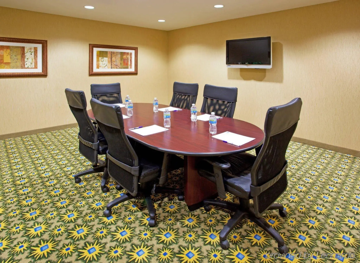 Holiday Inn Express Hotel & Suites Auburn Hills by IHG