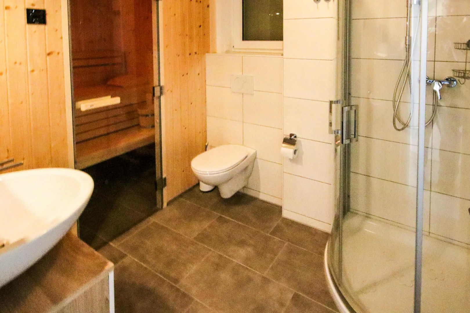 Townhouse, Tossens In Tossens