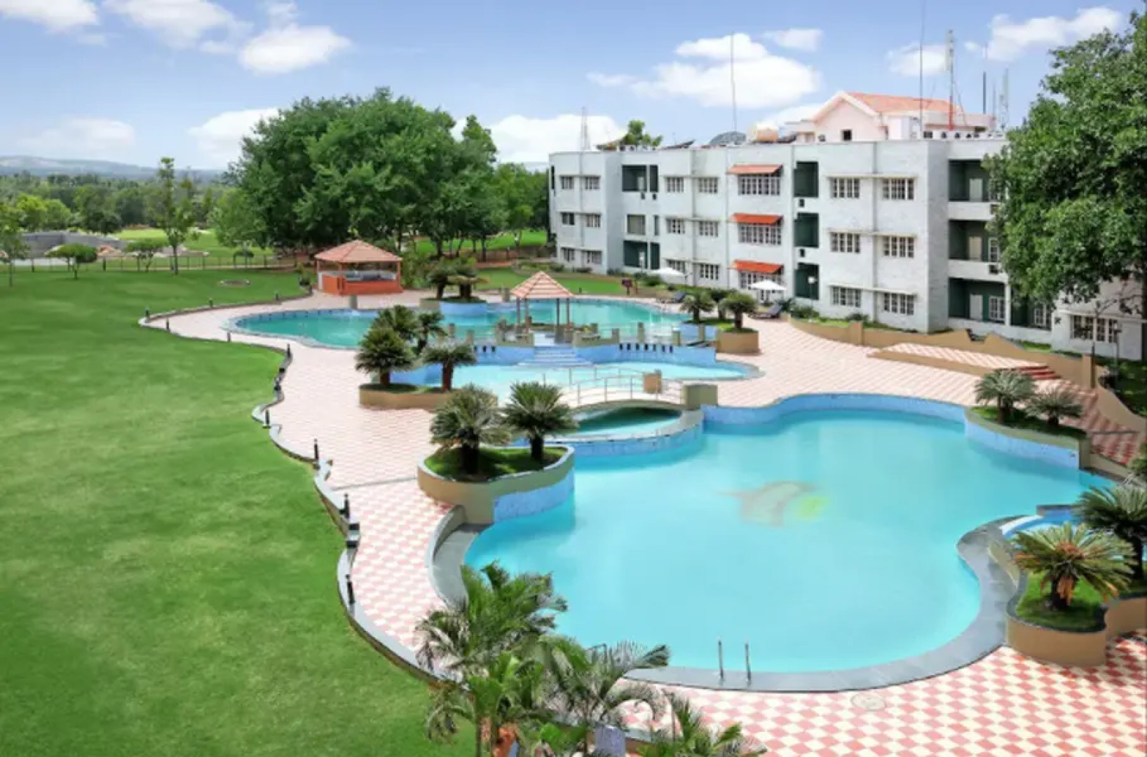 Eagleton The Golf Resort