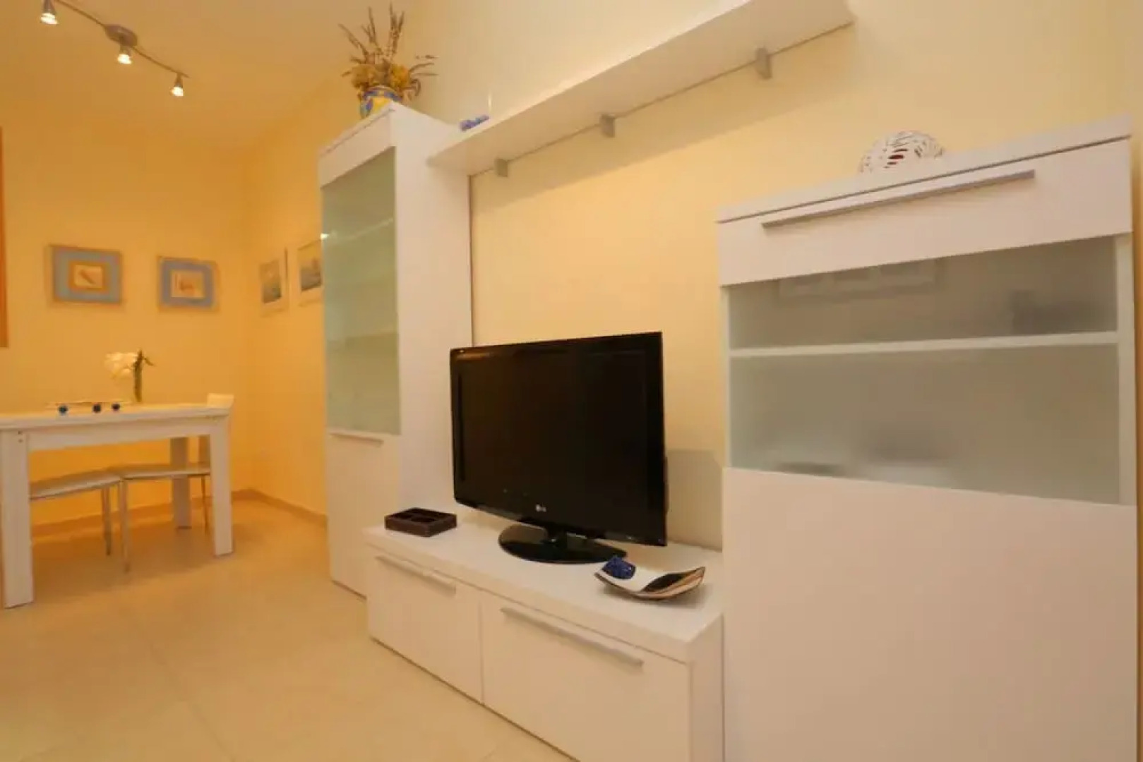 Apartamento Moderno Para 4 Personas en Hospitalet de L´infant