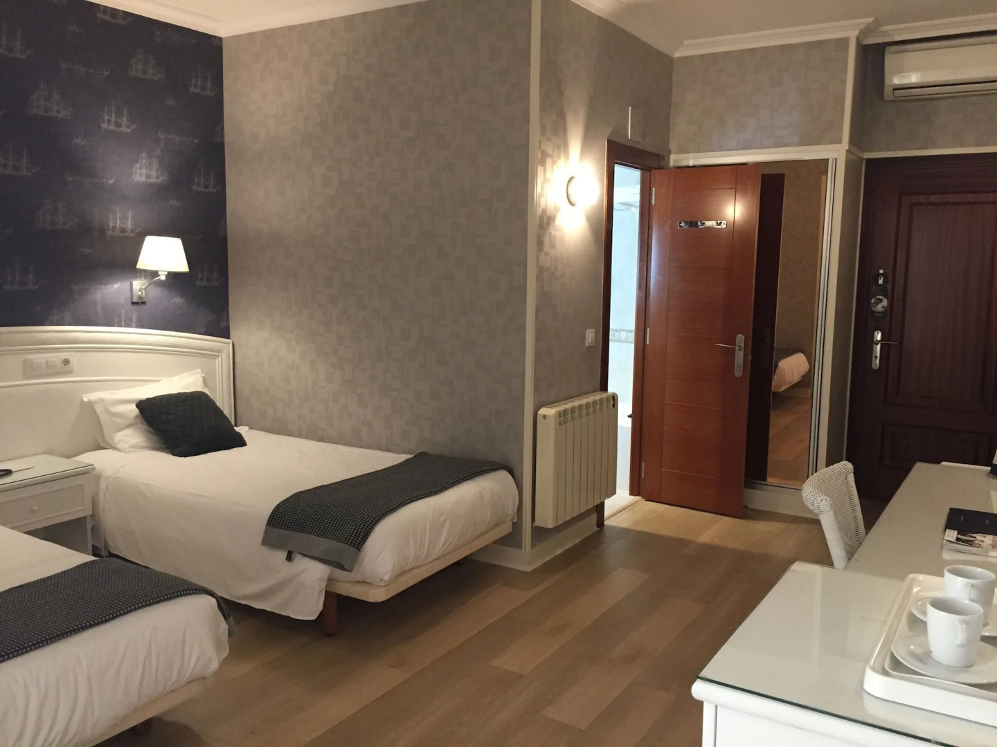 Las Rocas Playa Hotel