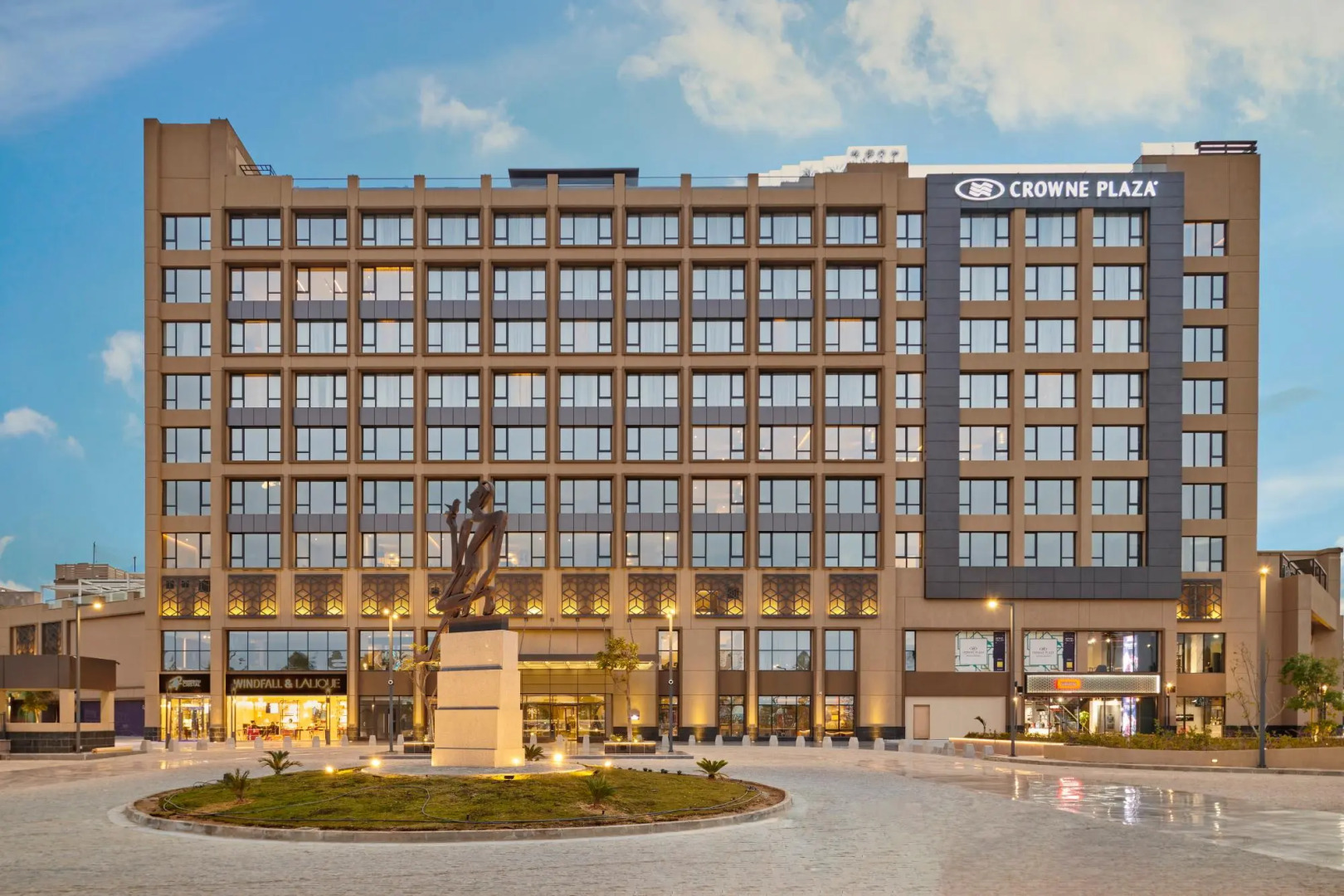Отель Crowne Plaza West Cairo Arkan by IHG