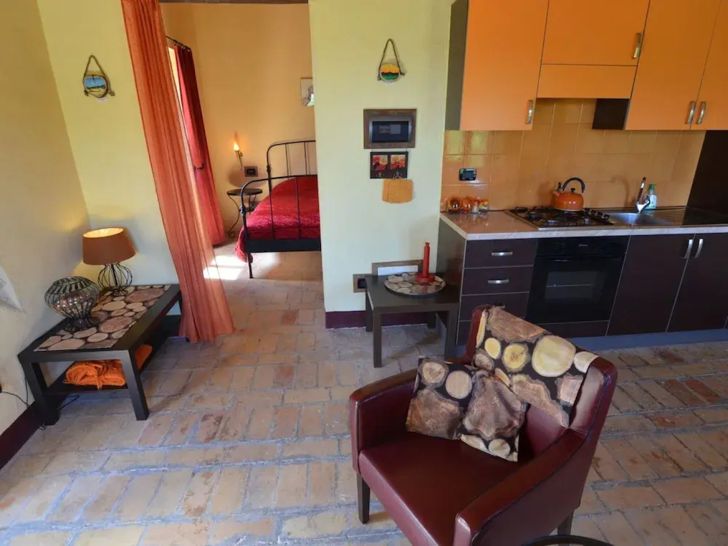 Tasteful Apartment in Pergola With Terrace