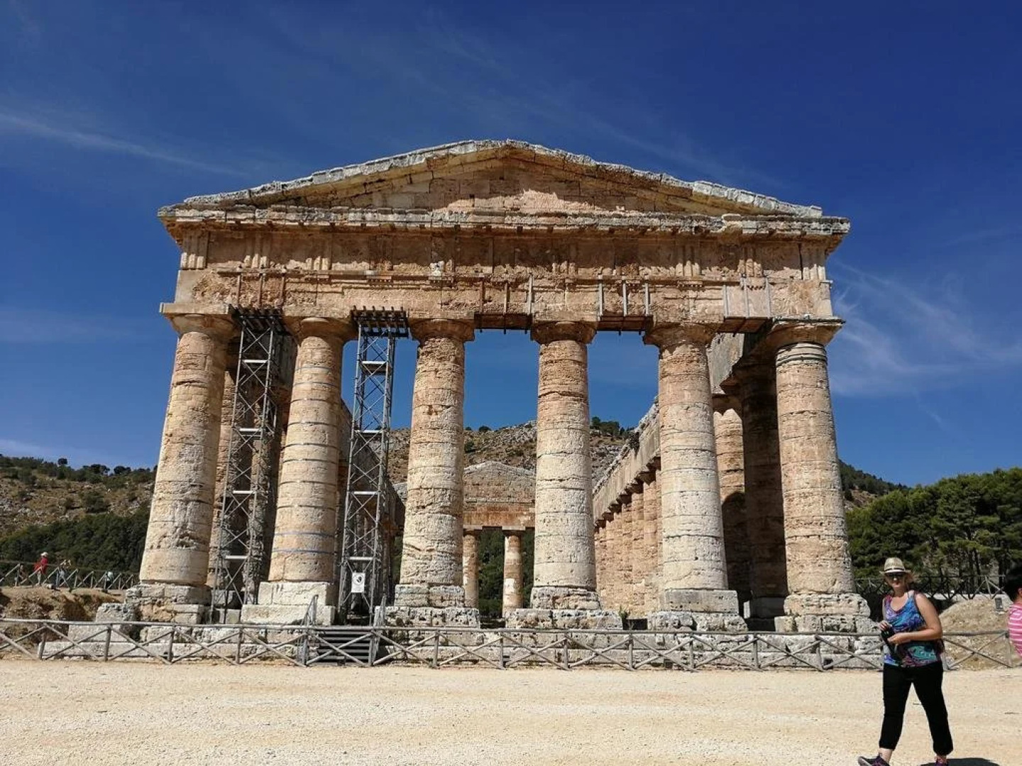 Helimos Bed & Breakfast