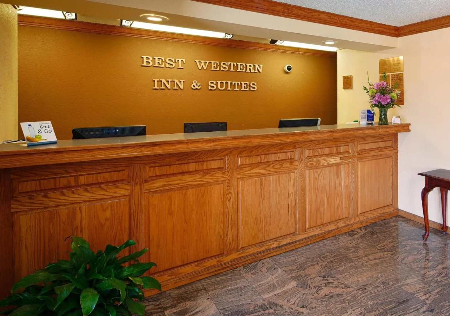 Deluxe Inn & Suites Morgan City