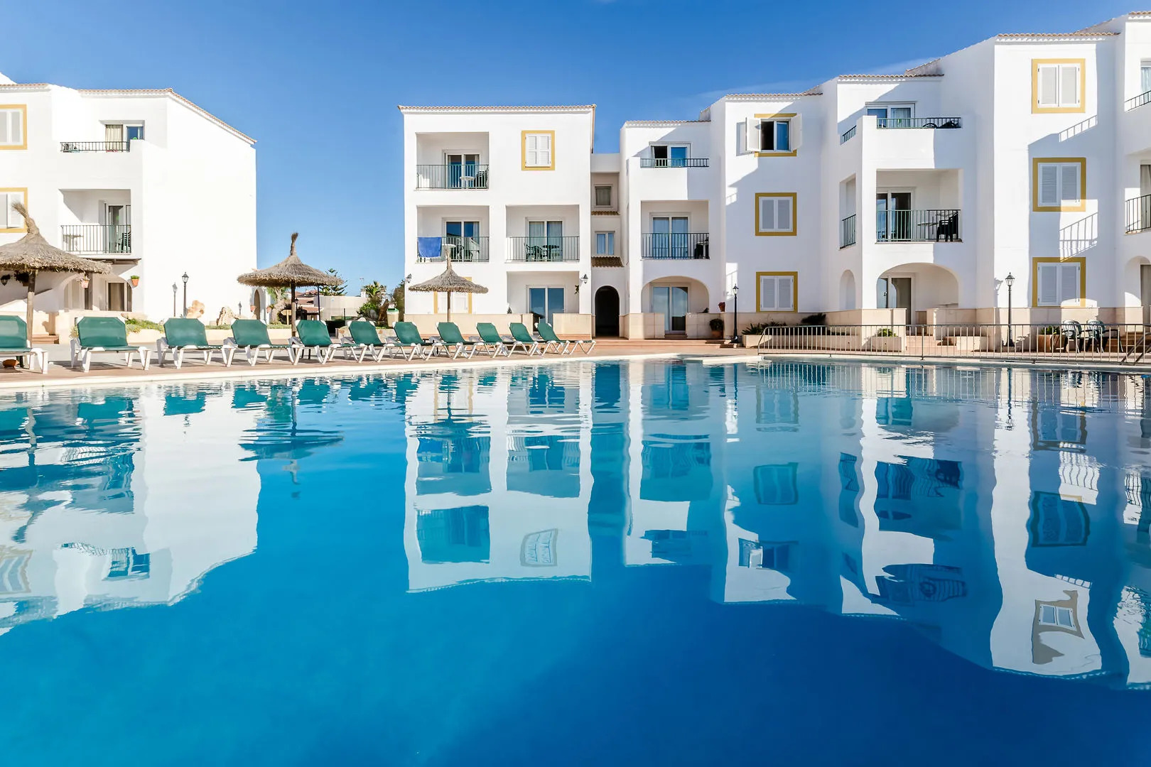 Apartamentos Blancala