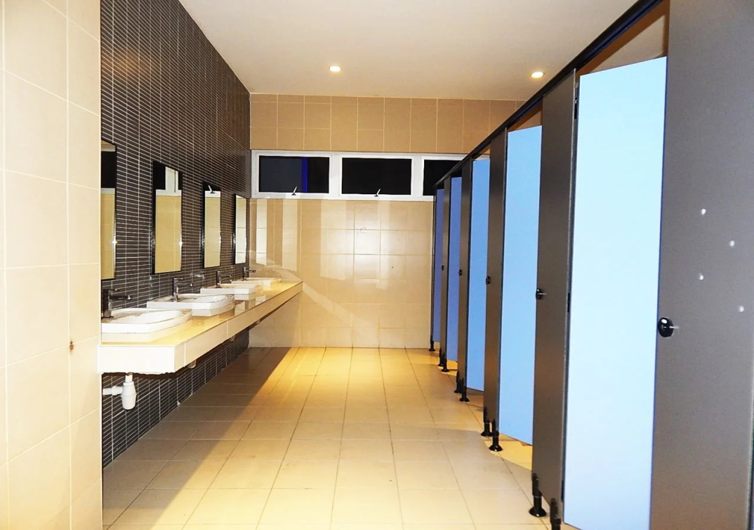 Wadi Iman Guesthouse @ i-City