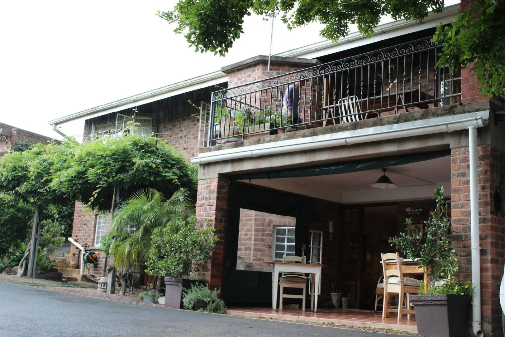 Babbling Brook Bed & Breakfast
