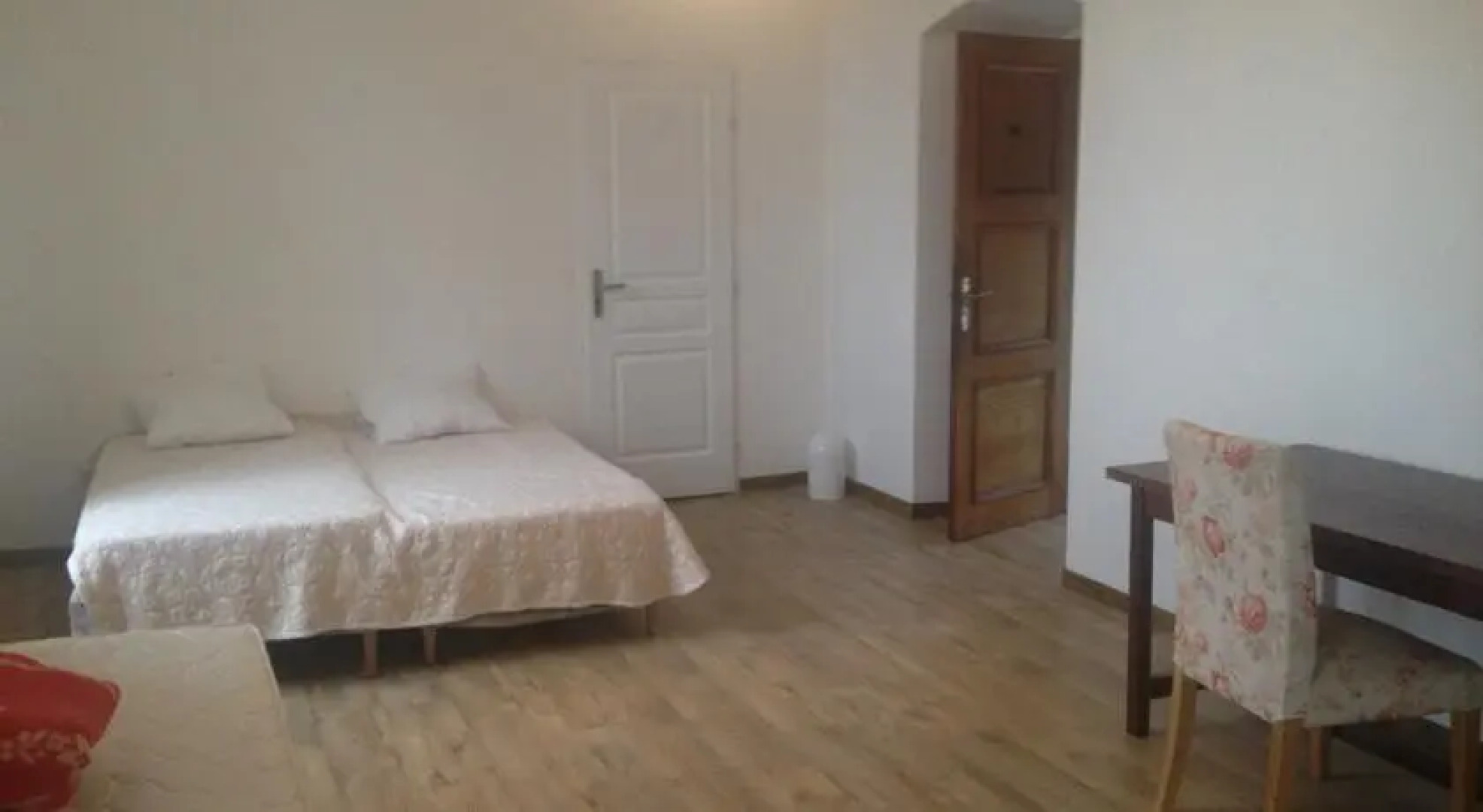 Les Vallees 64 Maison dHôtes