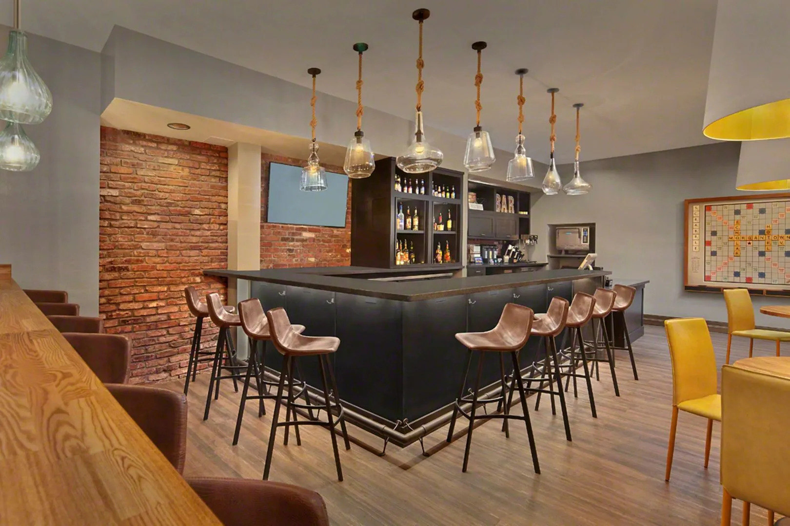 Scholar Morgantown, Tapestry Collection by Hilton