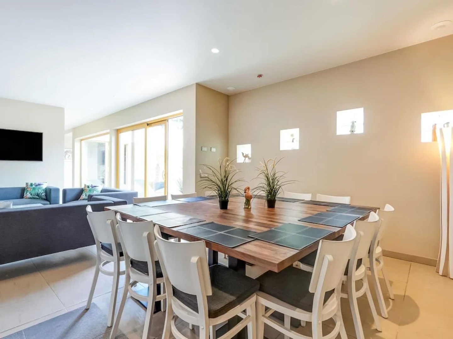 Modern Holiday Home in Avelgem with Sauna & Hot Tub