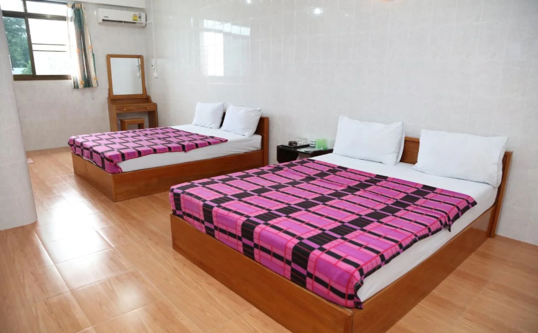 Penguin Hotel Kawthaung