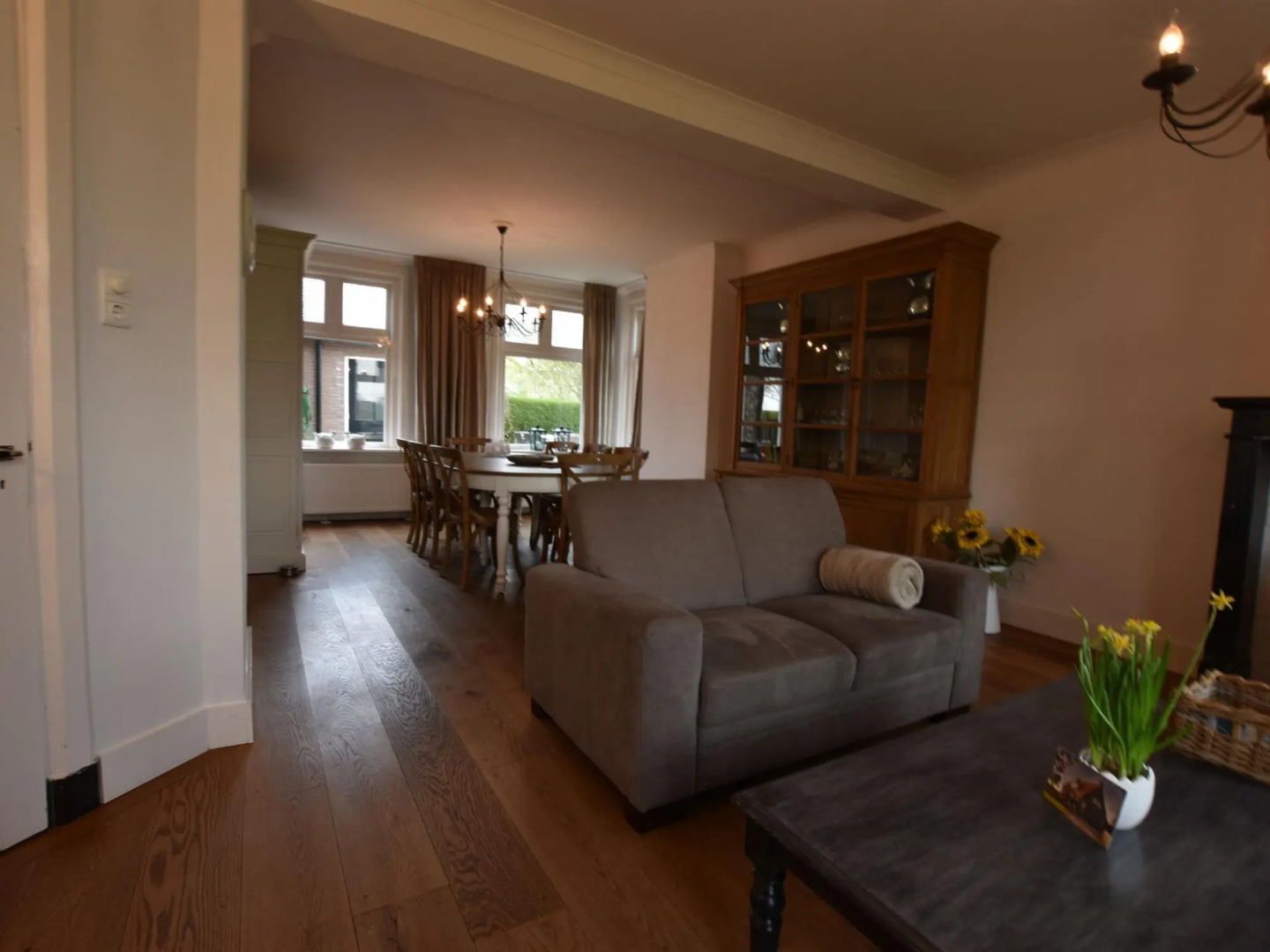 Spacious Farmhouse in IJzendijke with Garden