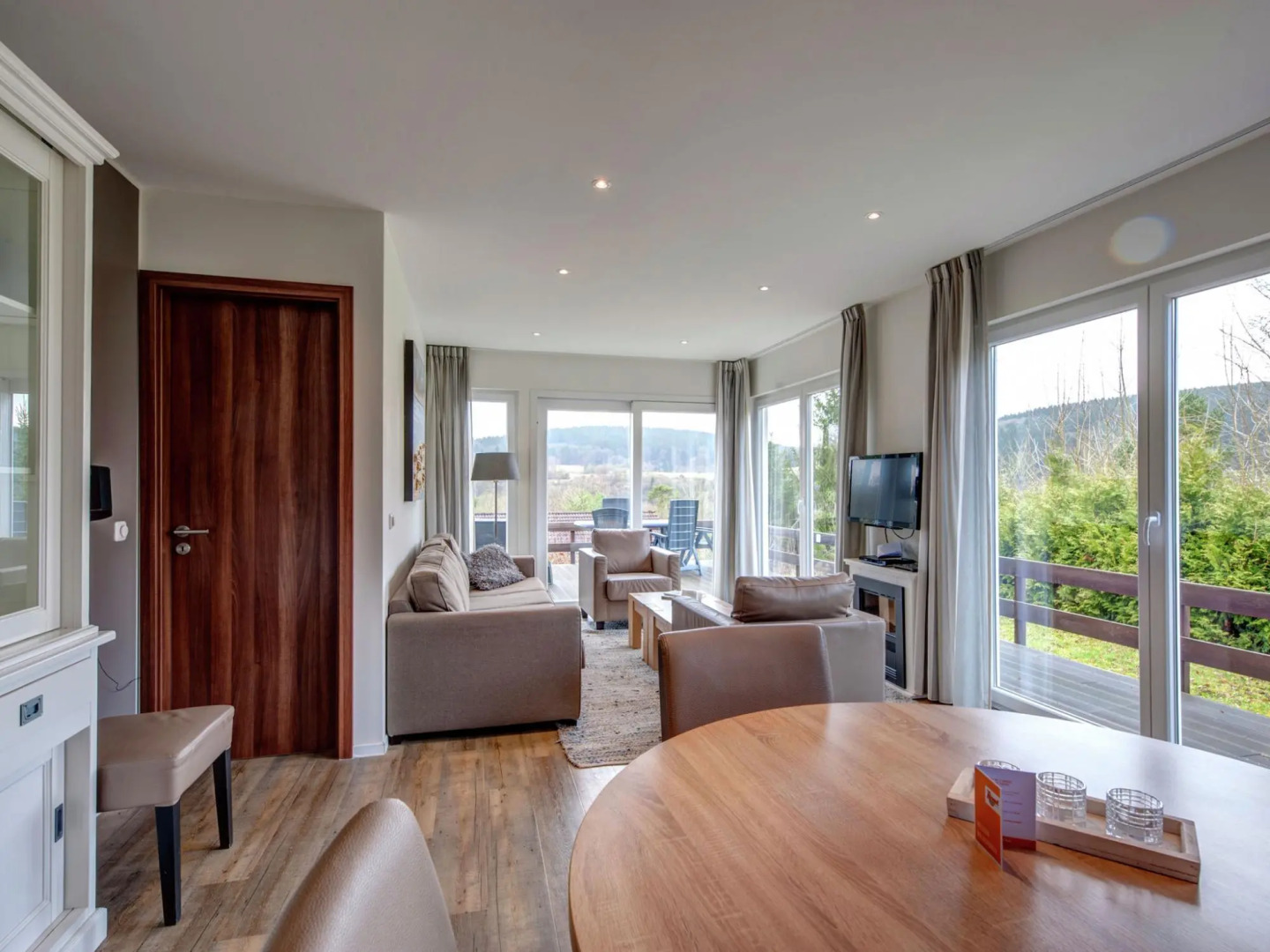 Enticing Holiday Home in Dahlem with Roofed Terrace