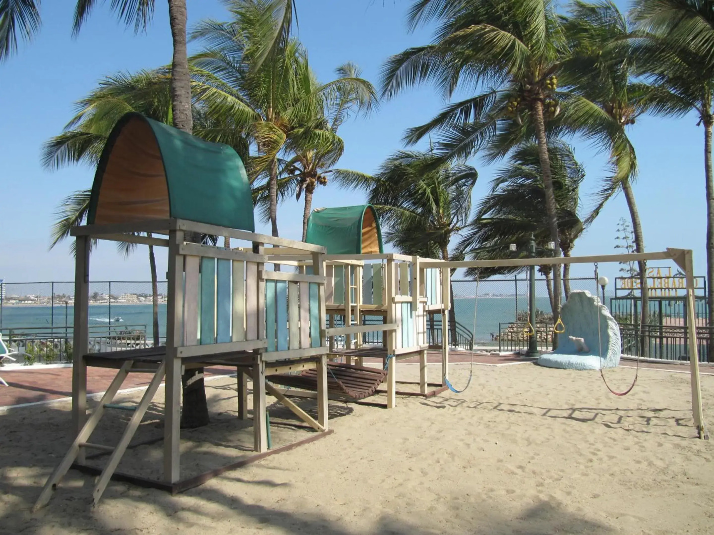 Penthouse de lujo. Carabelas de Colón