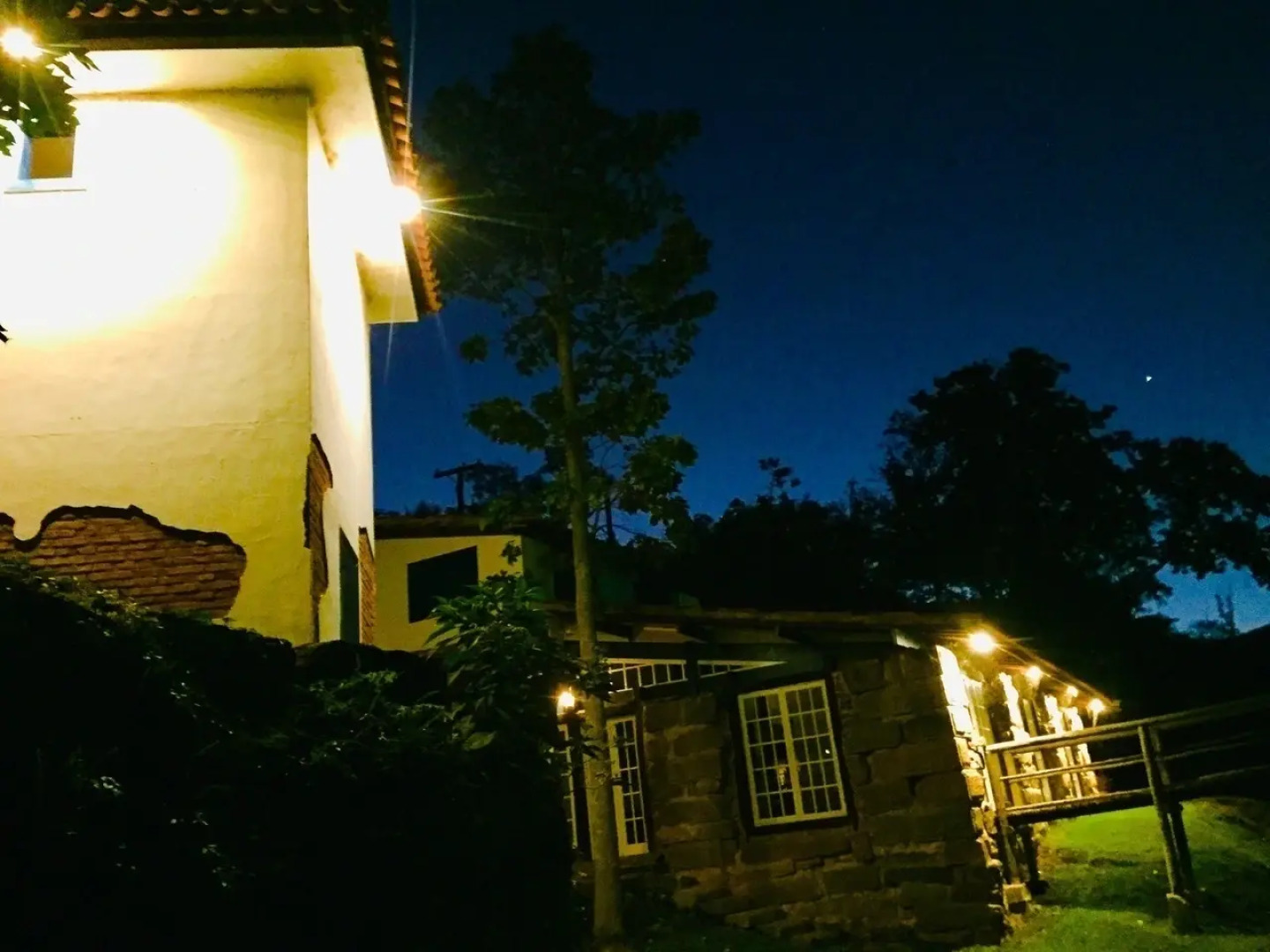 Estancias Duvivier Hotel