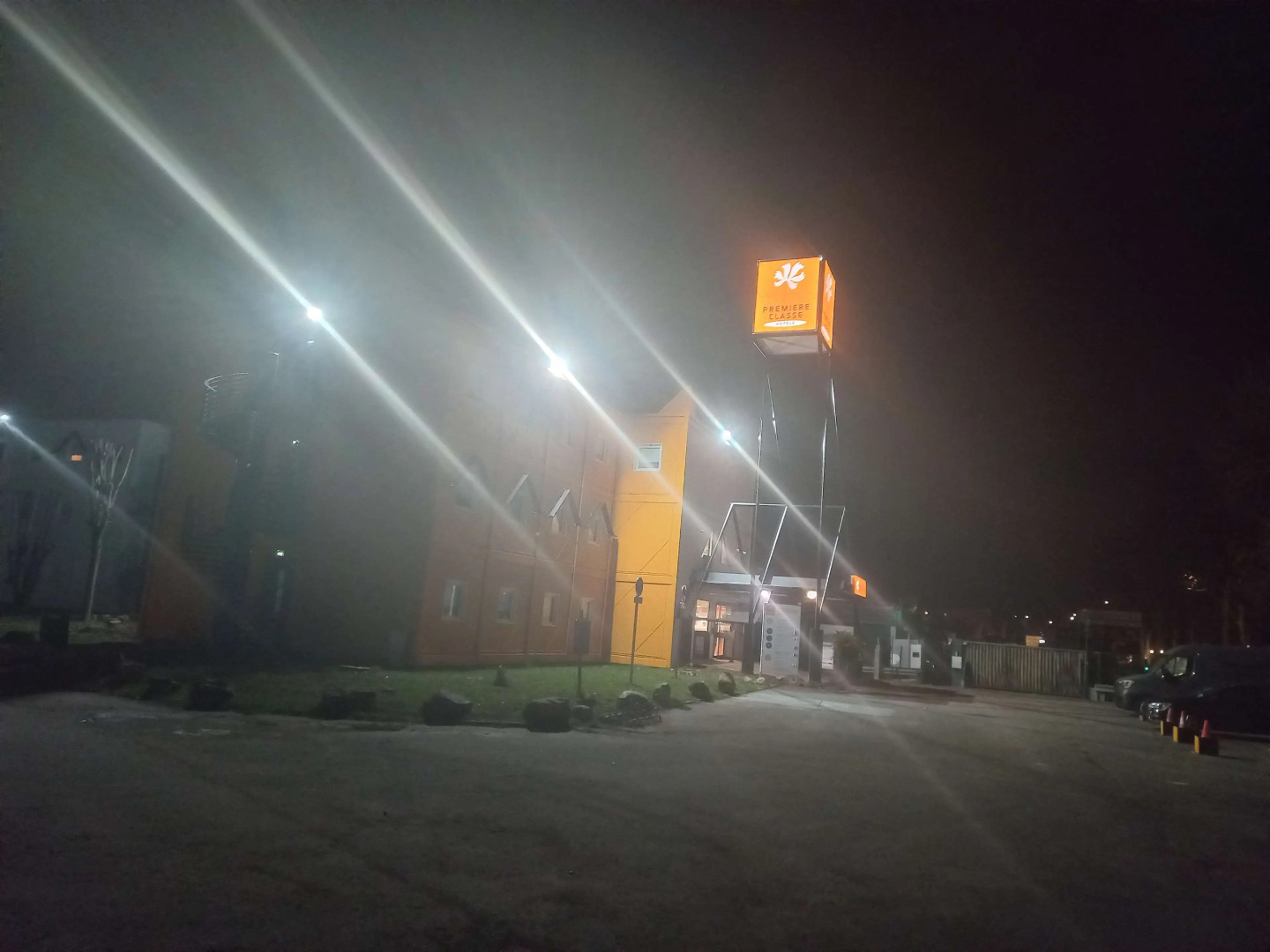 Premiere Classe Evry SUD Mennecy