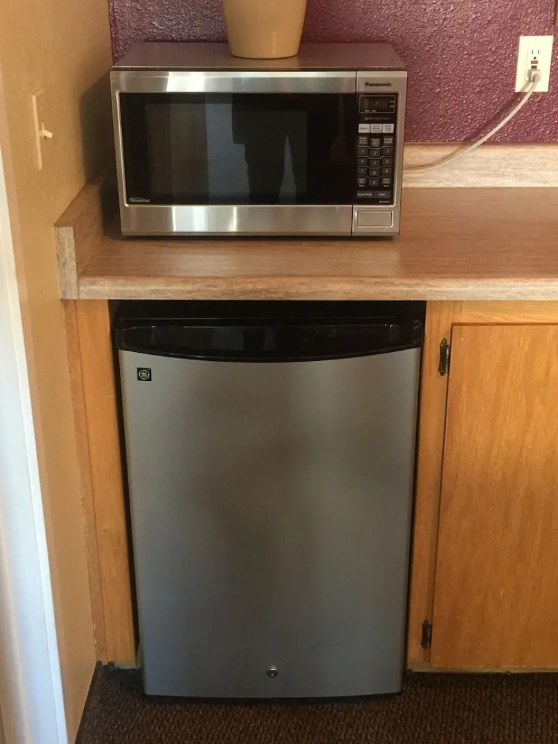 Gridley Inn & RV Park