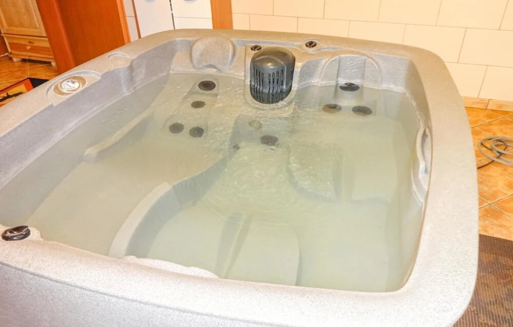 Stunning Home in Nowe Worowo With 5 Bedrooms, Sauna and Wifi