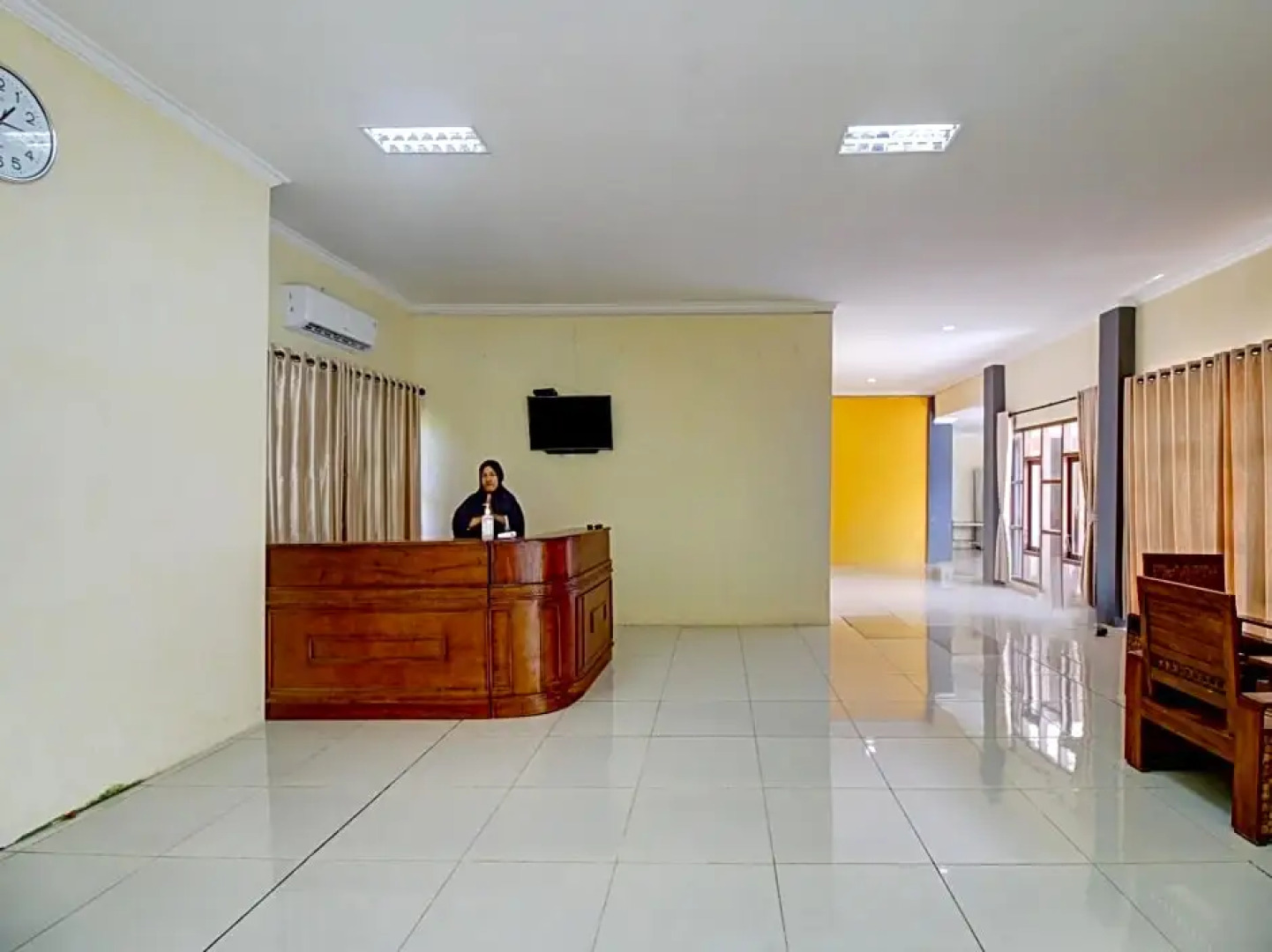 OYO 3812 Edutel Sade Raya Kuta Hotel Lombok