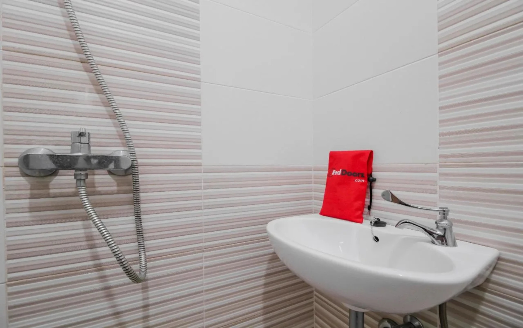 Hotel Wongso by RedDoorz