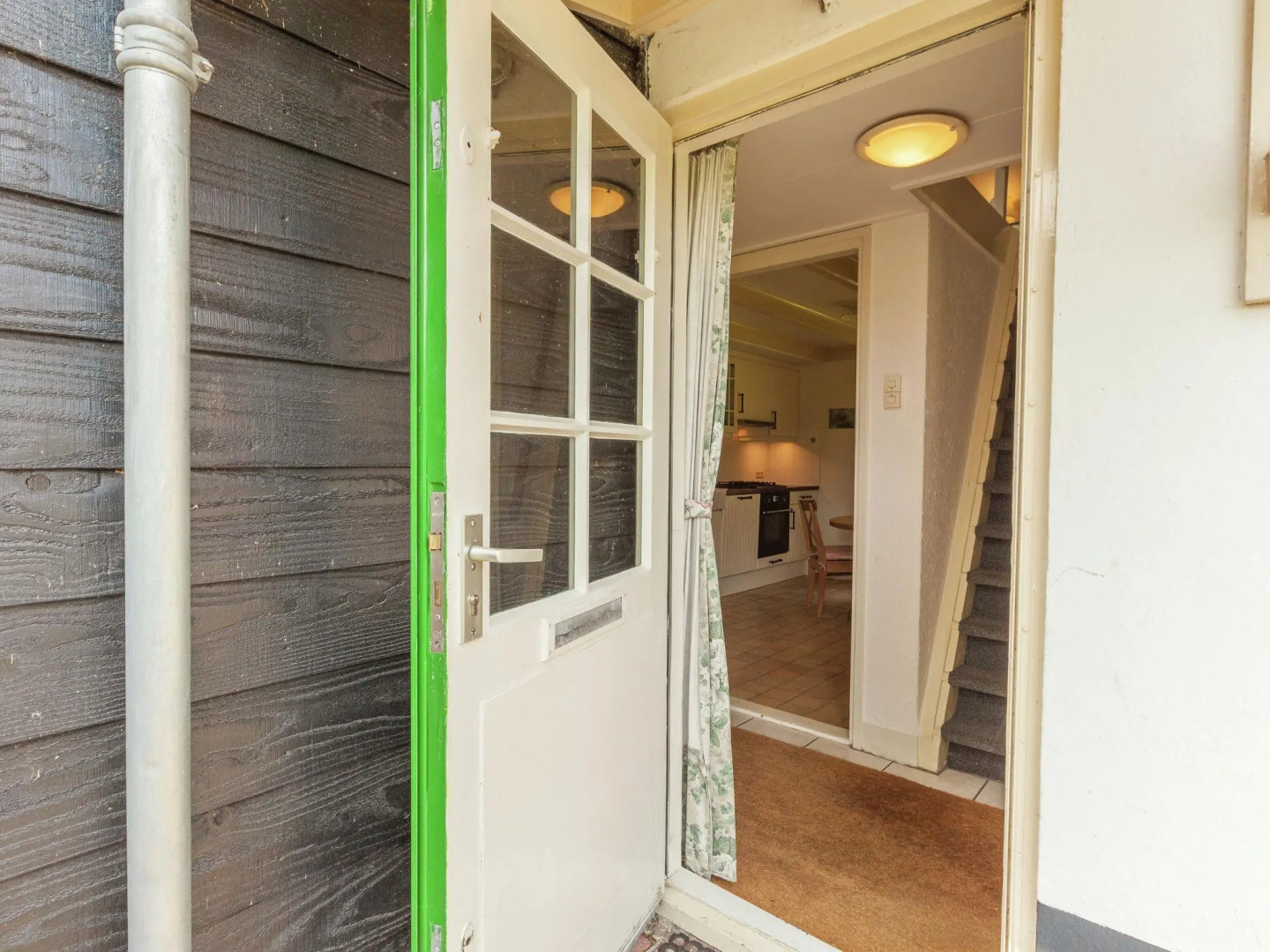 Serene Holiday Home in Baarn with Private Garden