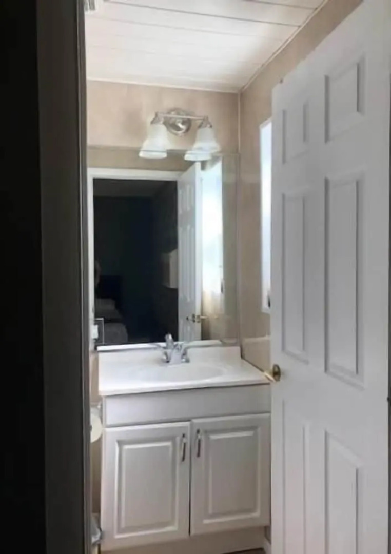 Nightshade Inn & Gardens