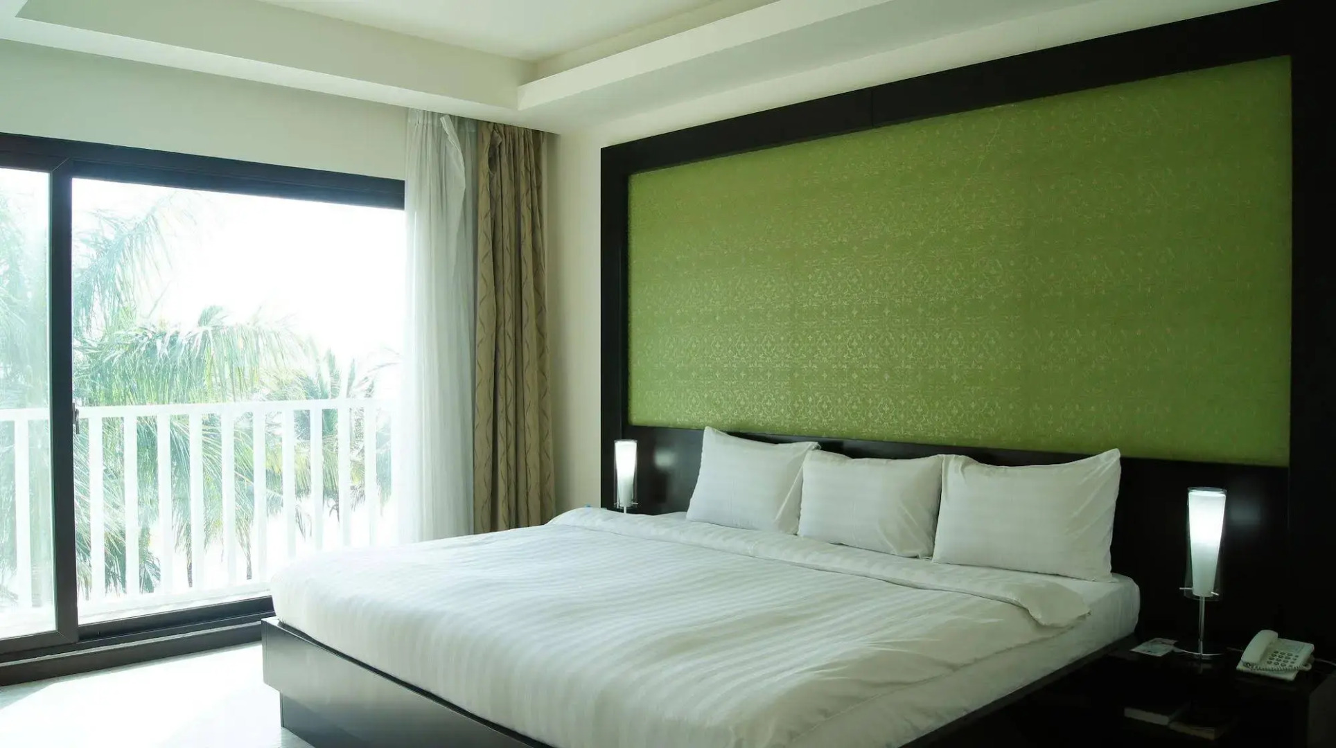 Terrace Hotel Subic Bay