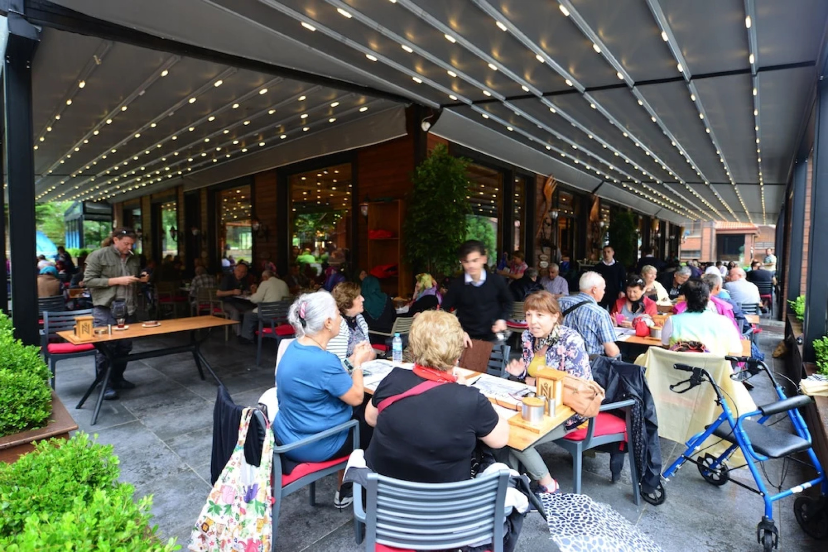 Inanlar Deluxe Hotel & Bungalow