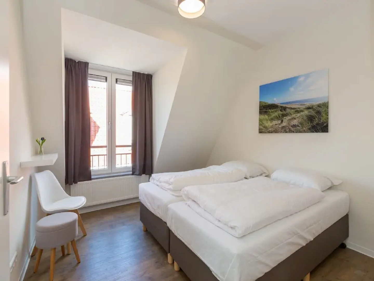 Luxury 6-person Apartment Near Zoutelande Beach