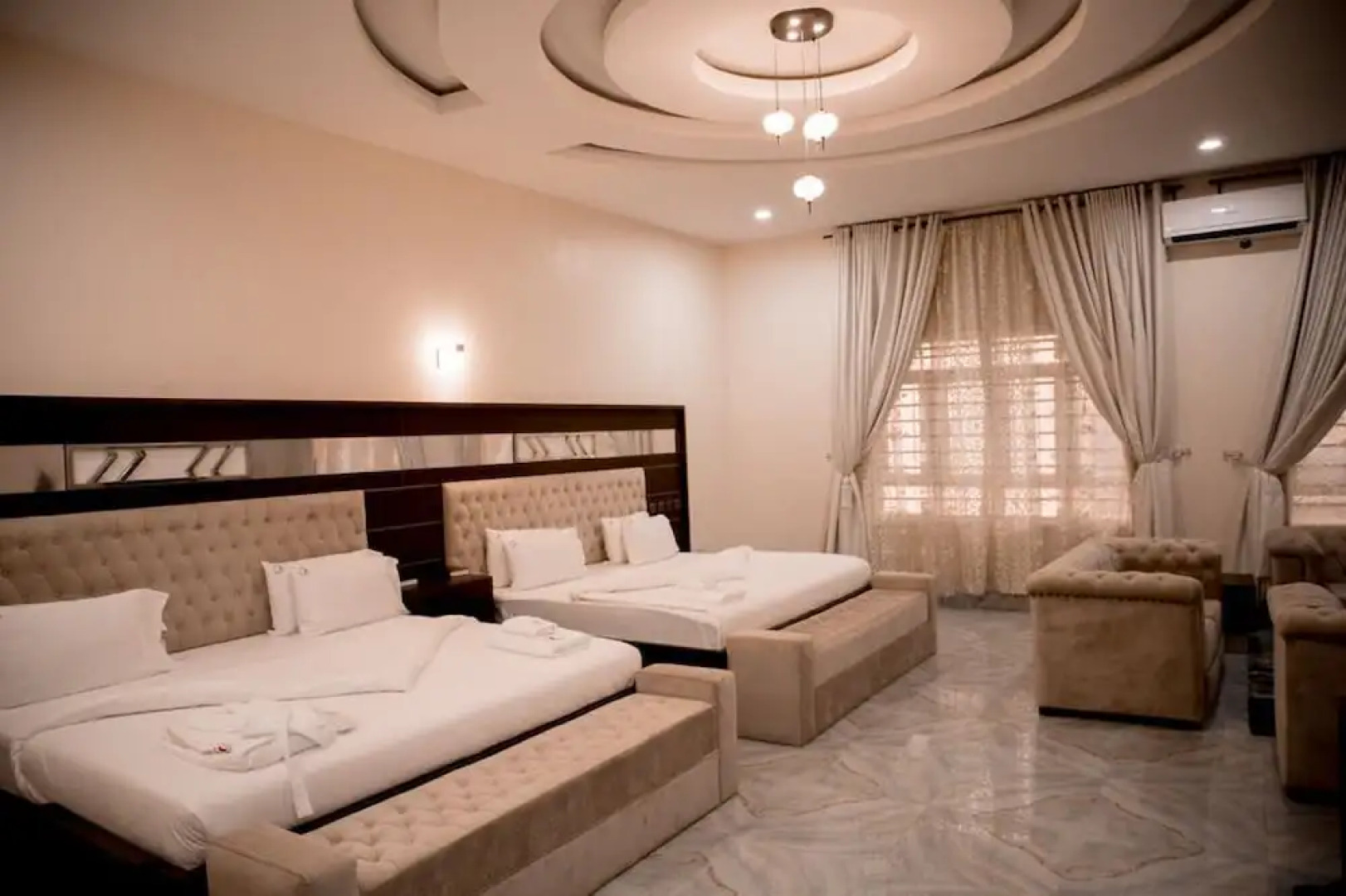 Crispan Suites And Event Center