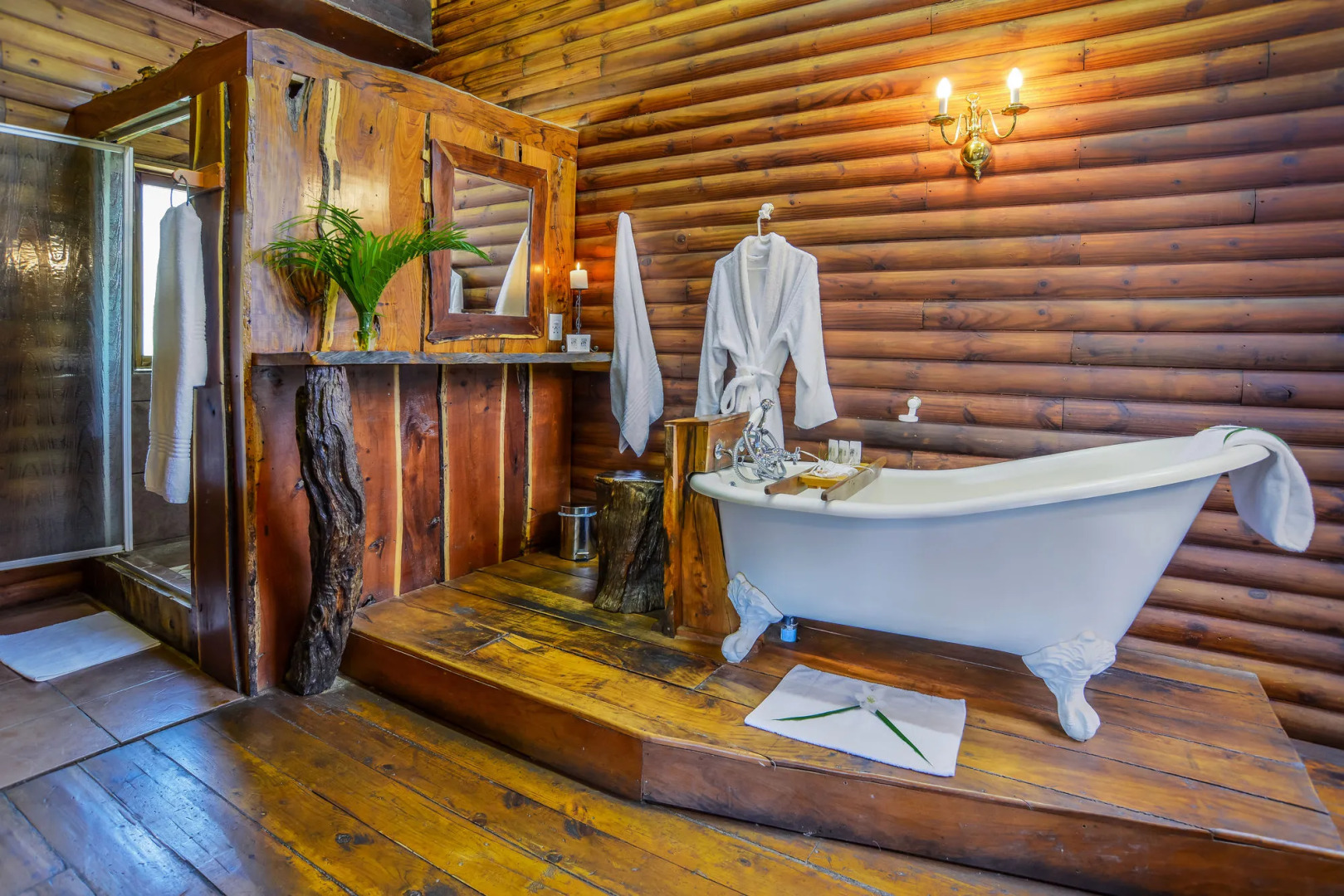 Karongwe - River Safari Lodge