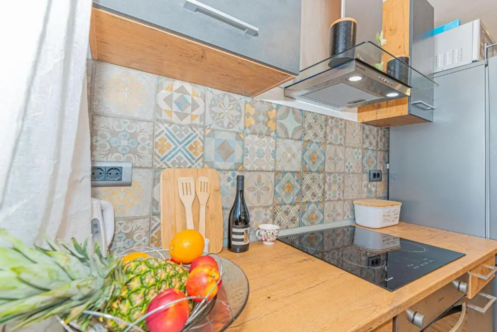 Lux House Versys With Jacuzzi