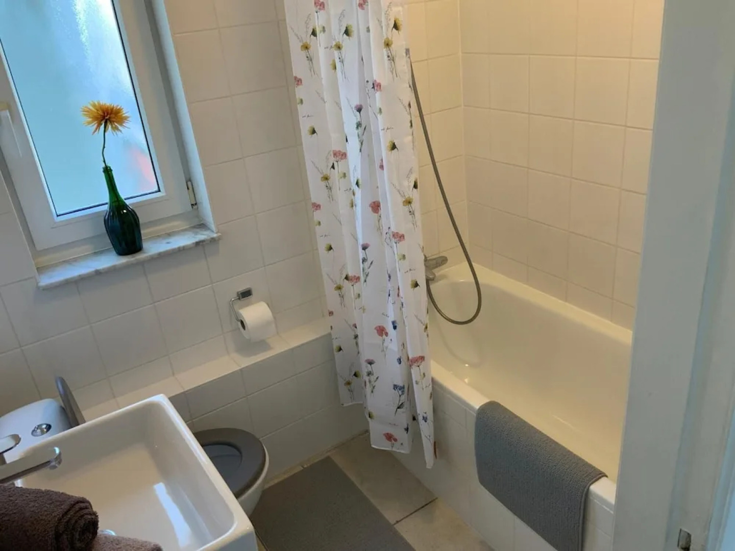 Herentals Hideaway With Balcony