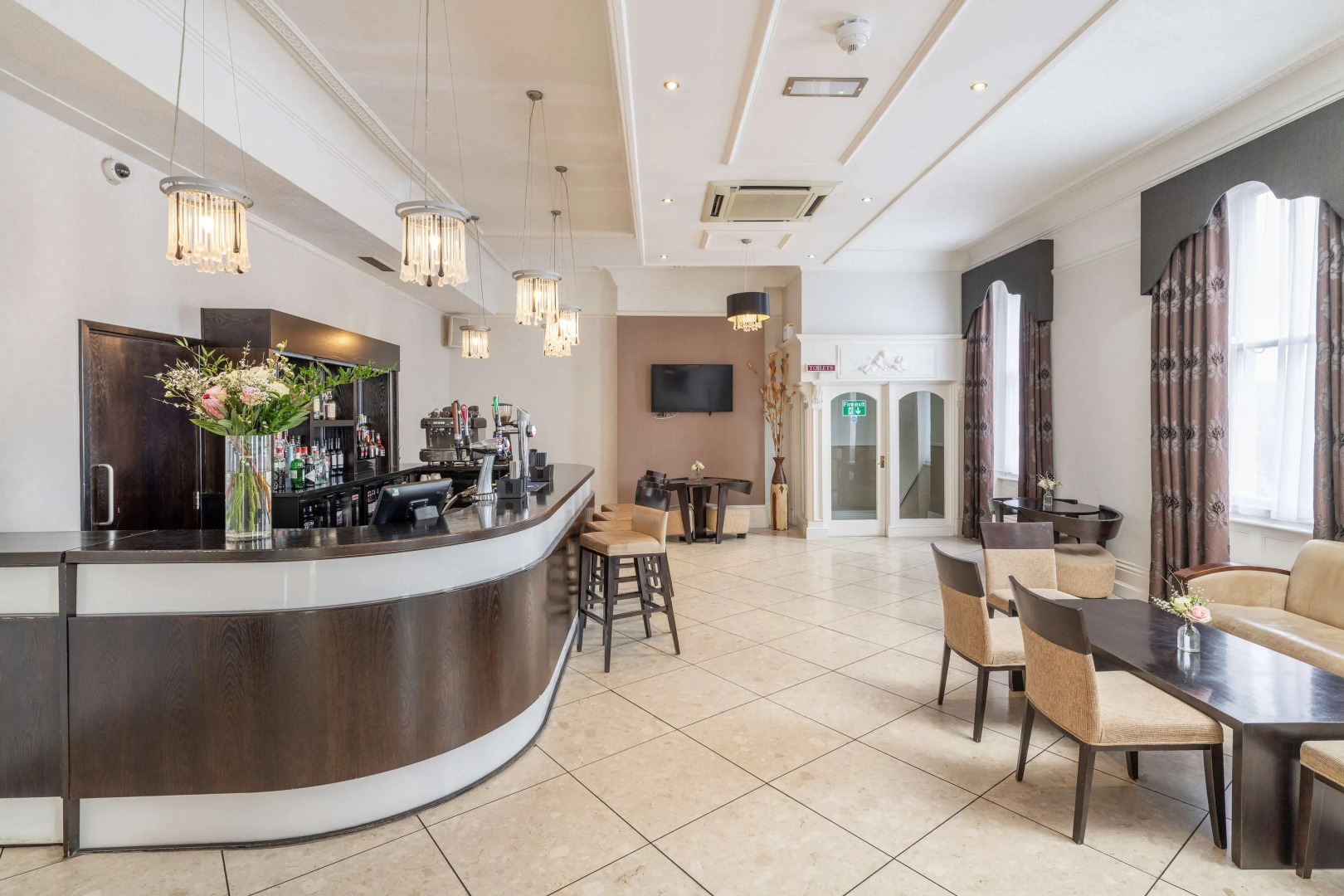 New Continental Hotel, Sure Hotel Collection by Best Western