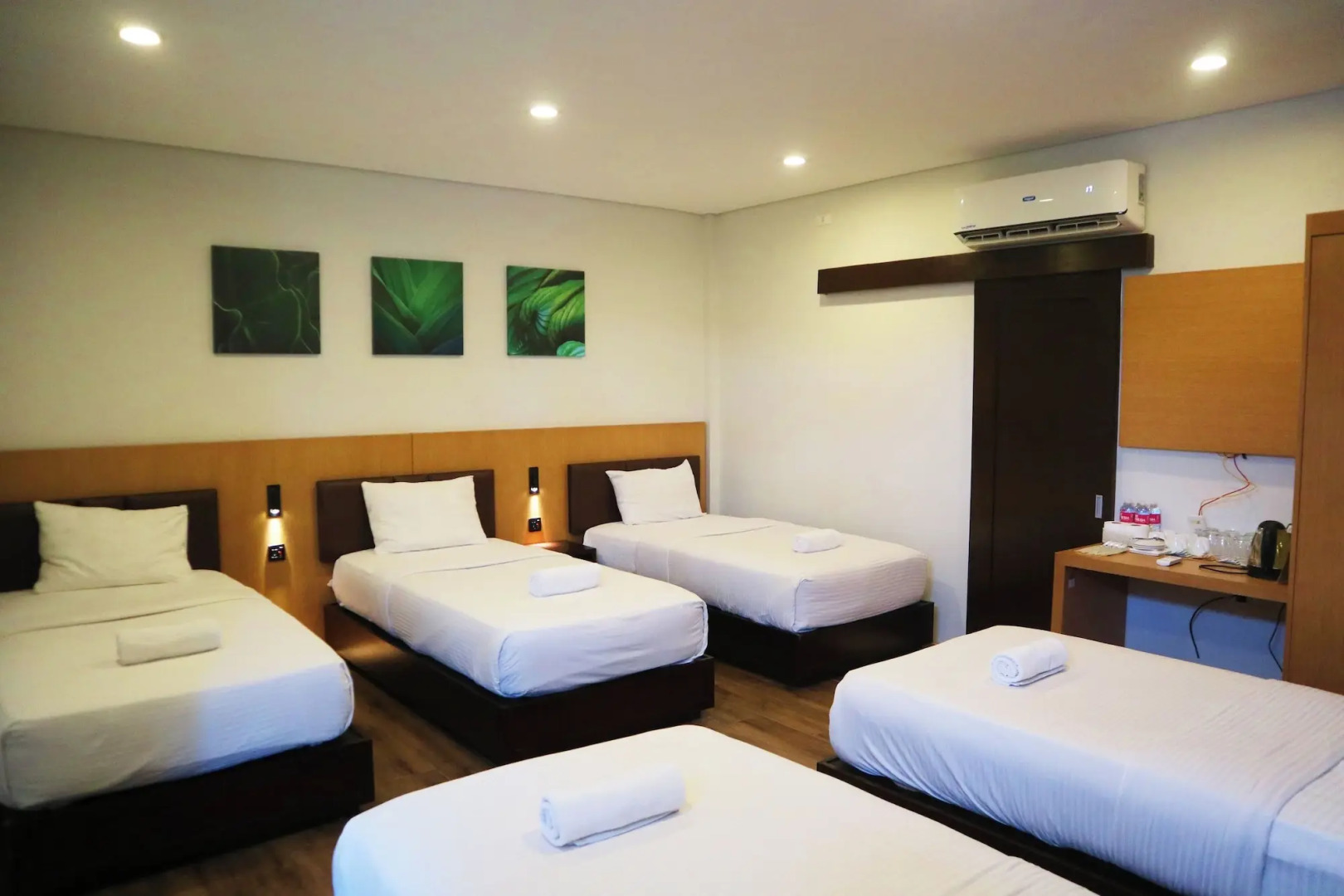 Dolores Tropicana Resort