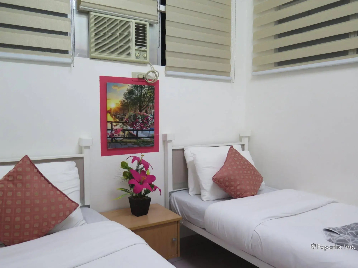 Alicia Tower Residences - Adult Only - Hostel