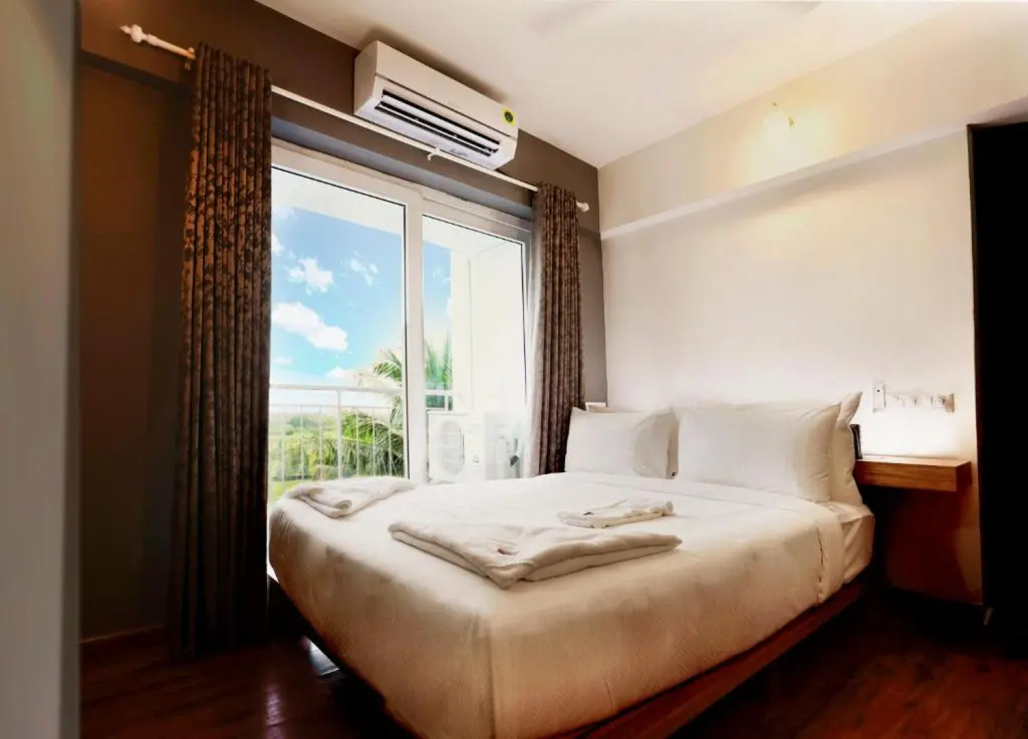 Transit Suites By GrandWest