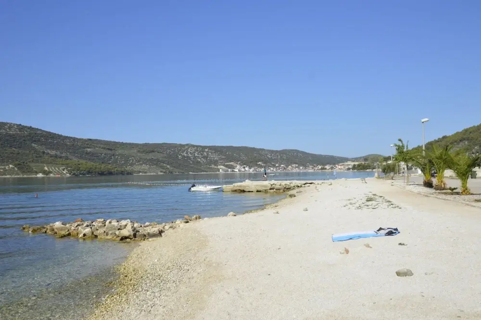 Bed & Breakfast by the Beach