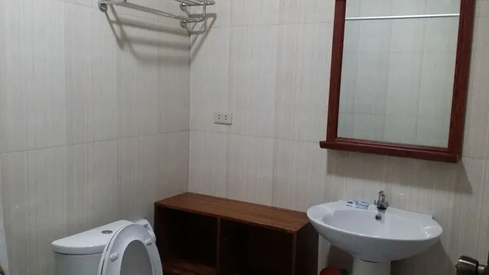 S.R Paradise Beach Resort Hotel