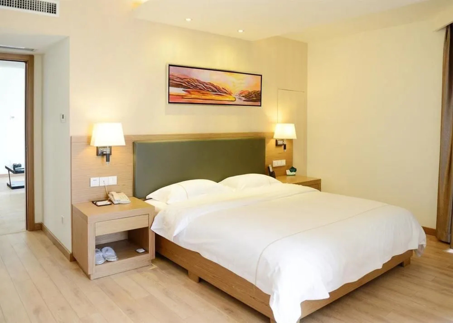 GreenTree Eastern Wuhu City Jiuhuashan Middle Road Wuyi Square Hotel