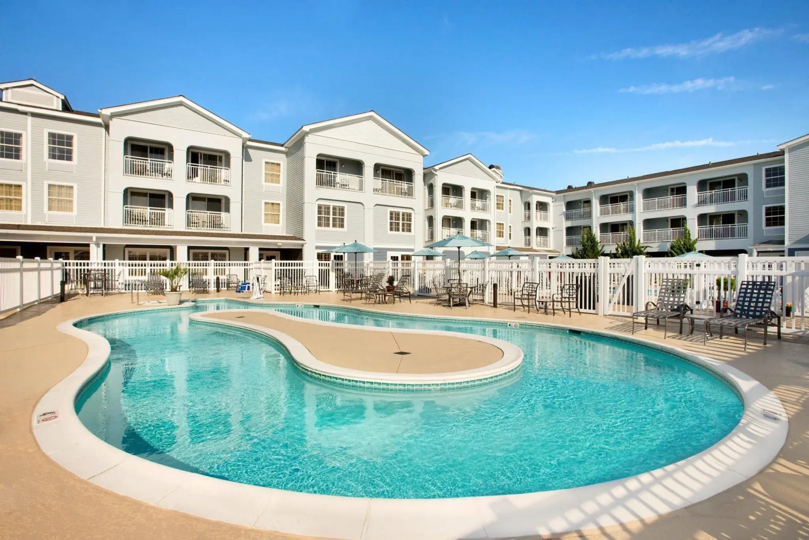 Hampton Inn & Suites Outer Banks/ Corolla